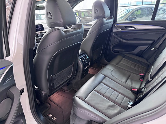 BMW X3 9 of 24