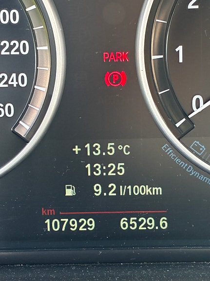 BMW 528i 5 of 5