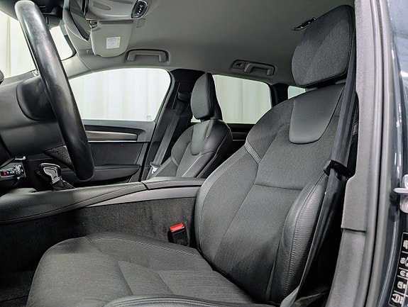 Volvo V90 Cross Country 10 of 15