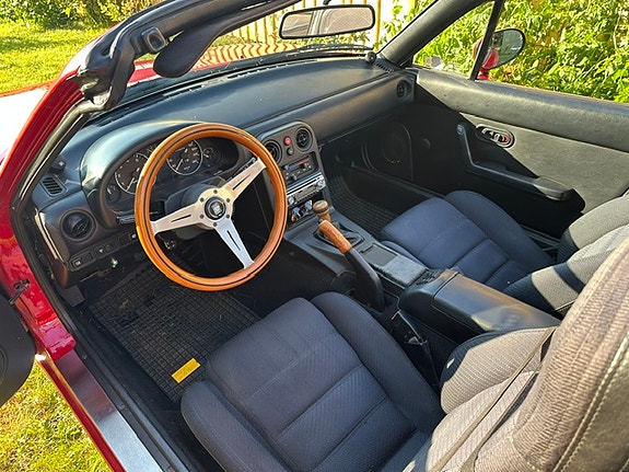 Mazda MX-5 5 of 5