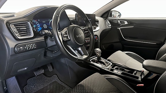 Kia XCeed 4 of 5