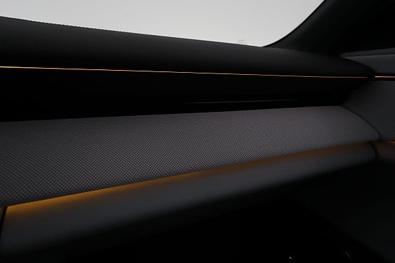 Polestar 4 13 of 30