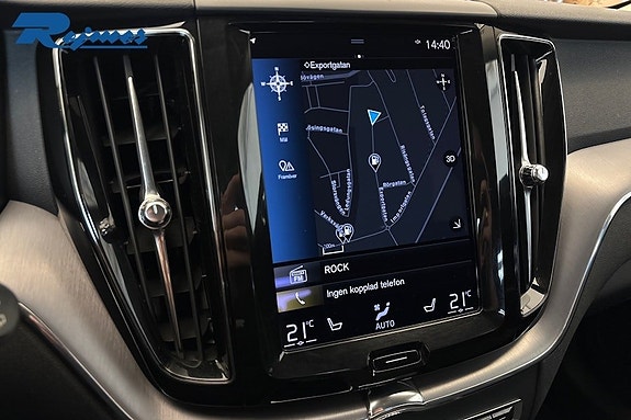 Volvo XC60 14 of 23