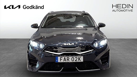 Kia Ceed 2 of 5