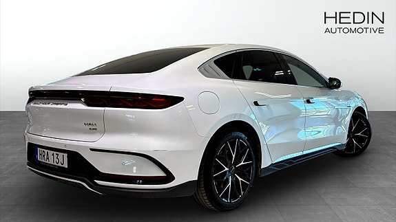 BYD Han 2 of 5
