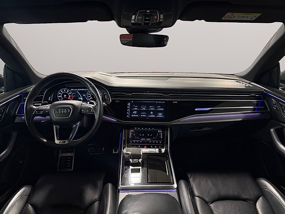 Audi RS Q8 14 of 30