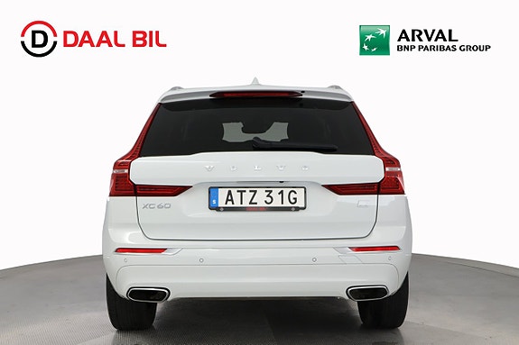 Volvo XC60 8 of 28