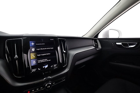 Volvo XC60 24 of 28