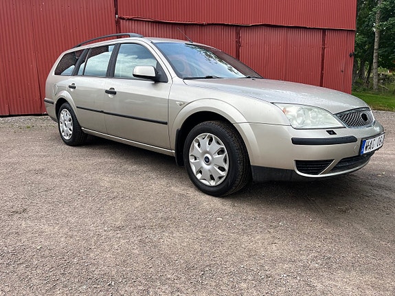 Ford Mondeo 4 of 5