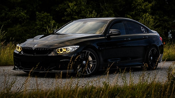 BMW 440i 2 of 19