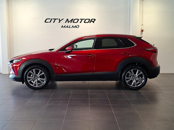 Mazda CX-30 2 of 8