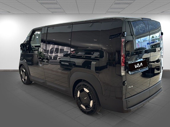 Kia PV5 6 of 15