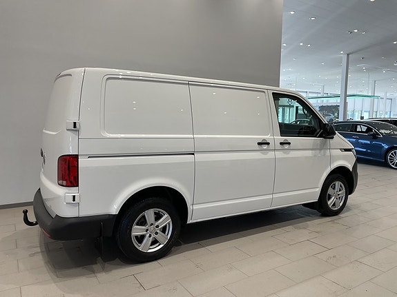 Volkswagen Transporter 2 of 5