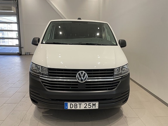 Volkswagen Transporter 3 of 5