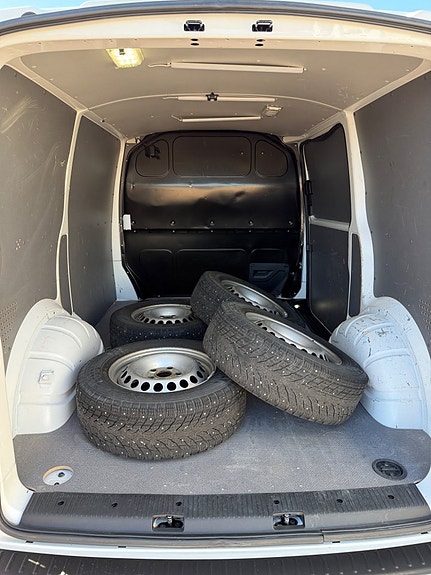 Volkswagen Transporter 10 of 21