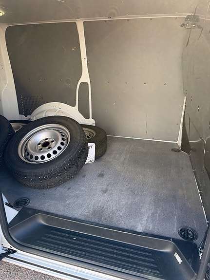Volkswagen Transporter 11 of 21