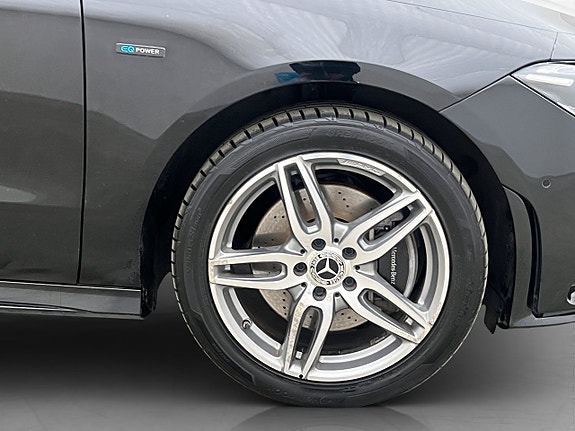 Mercedes-Benz CLA250 e 10 of 30