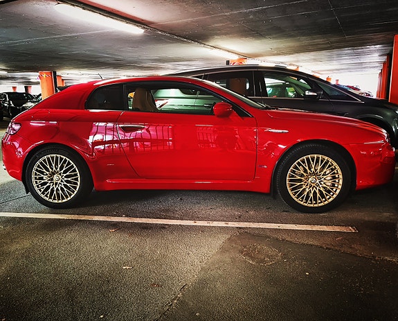 Alfa Romeo Brera 4 of 5