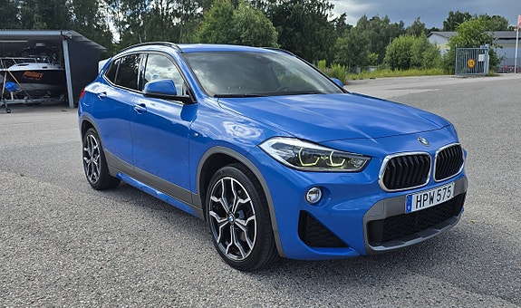 BMW X2 4 of 5