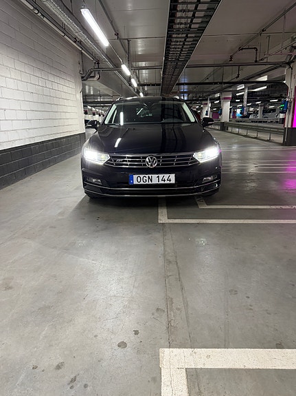 Volkswagen Passat 19 of 19