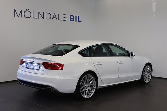 Audi A5 2 of 10