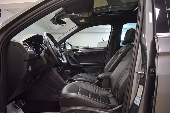 Volkswagen Tiguan 8 of 30