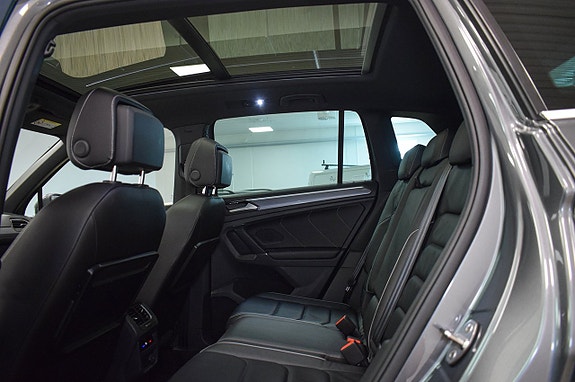 Volkswagen Tiguan 26 of 30