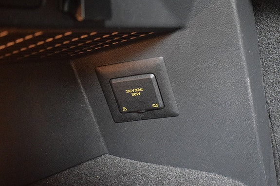 Volkswagen Tiguan 30 of 30