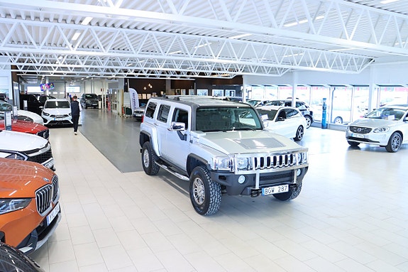Hummer H3 3 of 30