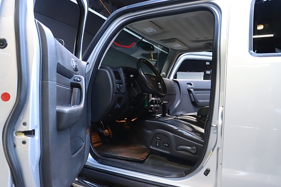 Hummer H3 8 of 30