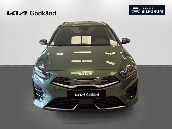 Kia Ceed 2 of 16