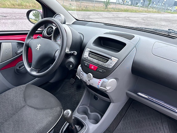 Peugeot 107 9 of 16