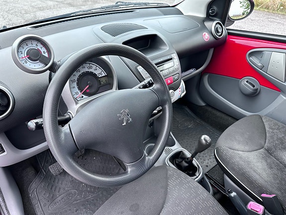 Peugeot 107 10 of 16