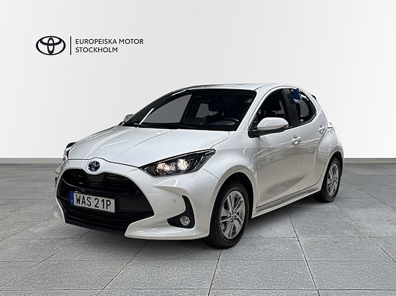 Toyota Yaris 6 of 13
