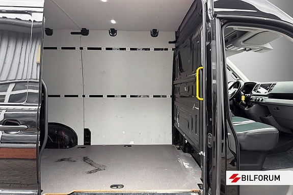 Volkswagen Crafter 35 9 of 12