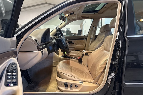 BMW 740iL 12 of 21