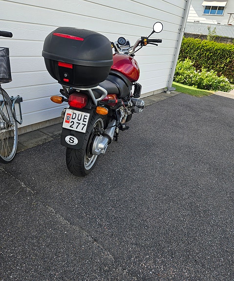 BMW R 850 R 2 of 2