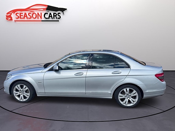 Mercedes-Benz C200 3 of 5