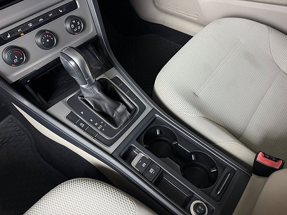 Volkswagen Golf I 17 of 17
