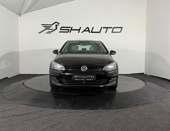 Volkswagen Golf I 2 of 17