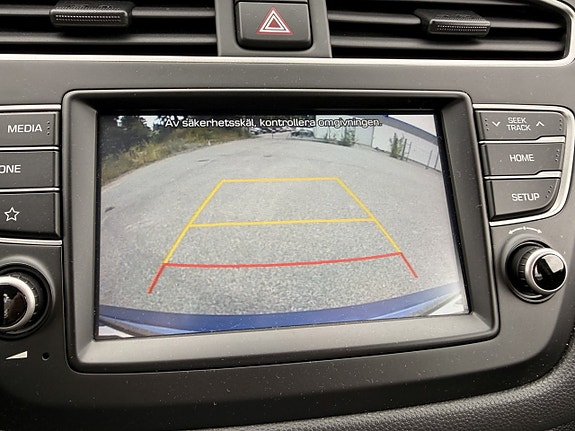 Hyundai i20 10 of 20
