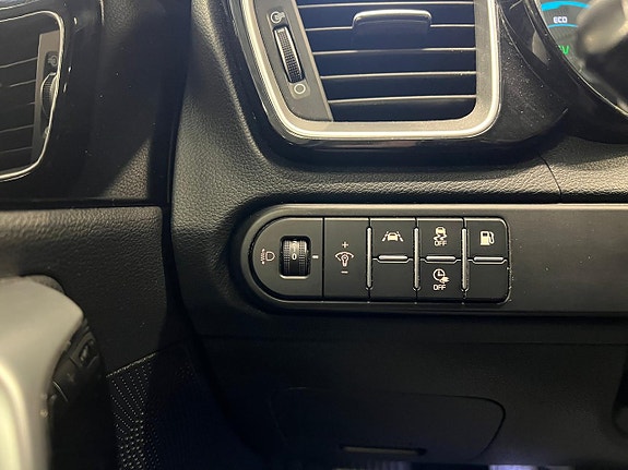 Kia Ceed 18 of 21