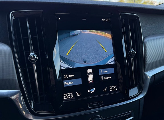 Volvo V90 Cross Country 16 of 25