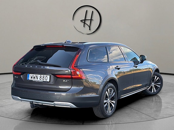 Volvo V90 Cross Country 5 of 5