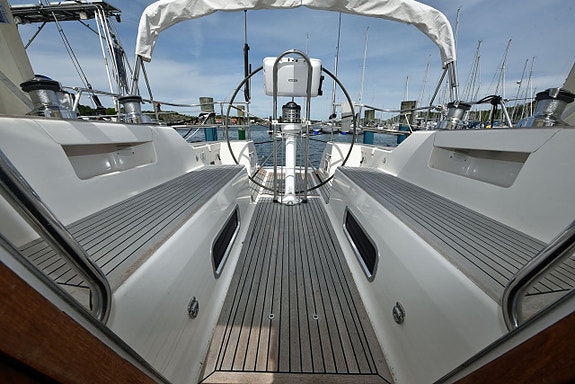 Sweden Yachts 45 3 of 24