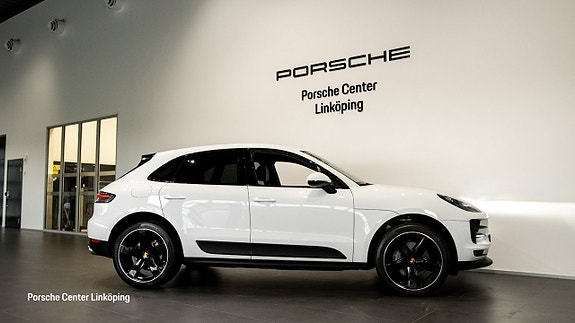 Porsche Macan S 3 of 5