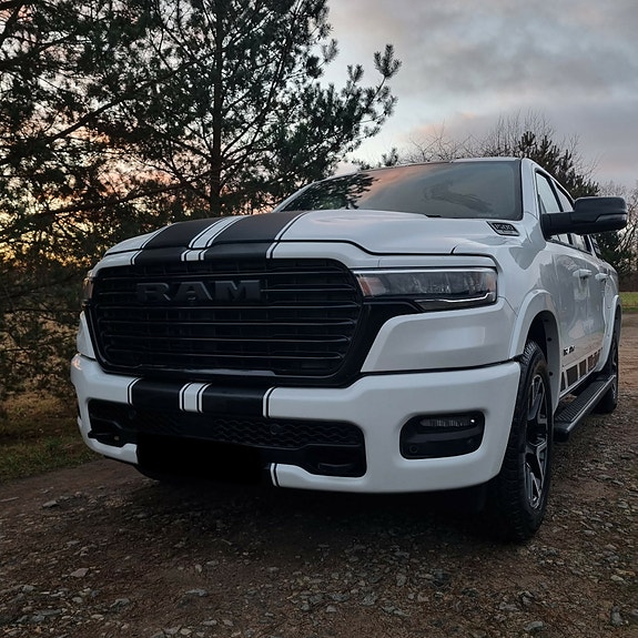 Dodge RAM 1500 5 of 5