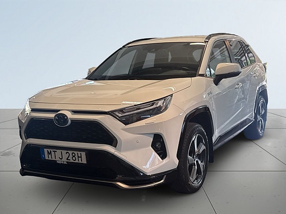 Toyota RAV4 16 of 18