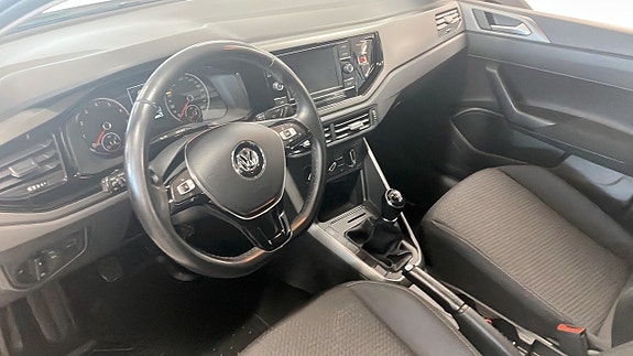 Volkswagen Polo 7 of 12