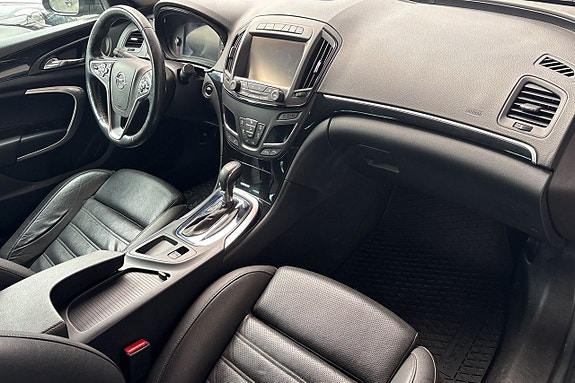 Opel Insignia 10 of 11